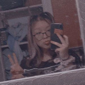 Meet your Posher, Tina